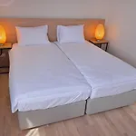 Green Village דירה